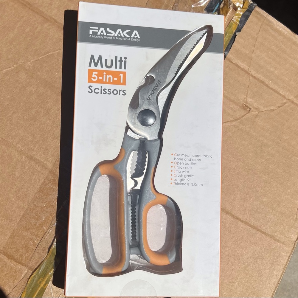 Fasaka 5 in 1 scissors